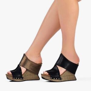 MODZORI women’s Size 10 reversible sandals Virgina Wedge Metallic Snake/Black